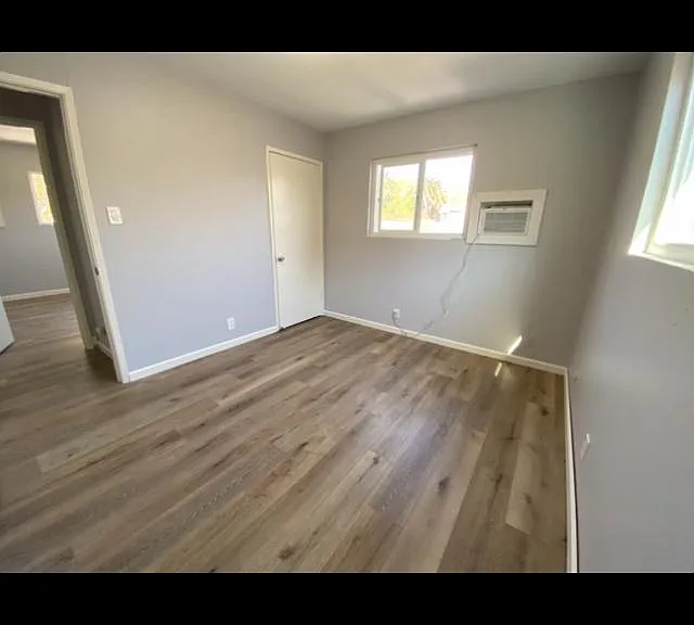 Another good size bedroom.
