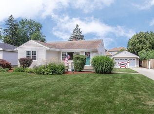 712 N Garfield St, Lombard, IL