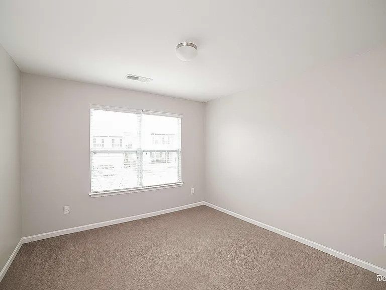 515 Salem Springs Dr — Photo 13