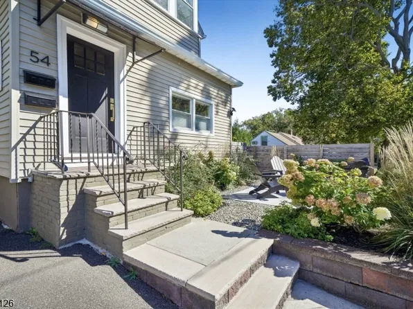 54 Label St, Montclair Twp., NJ 07042