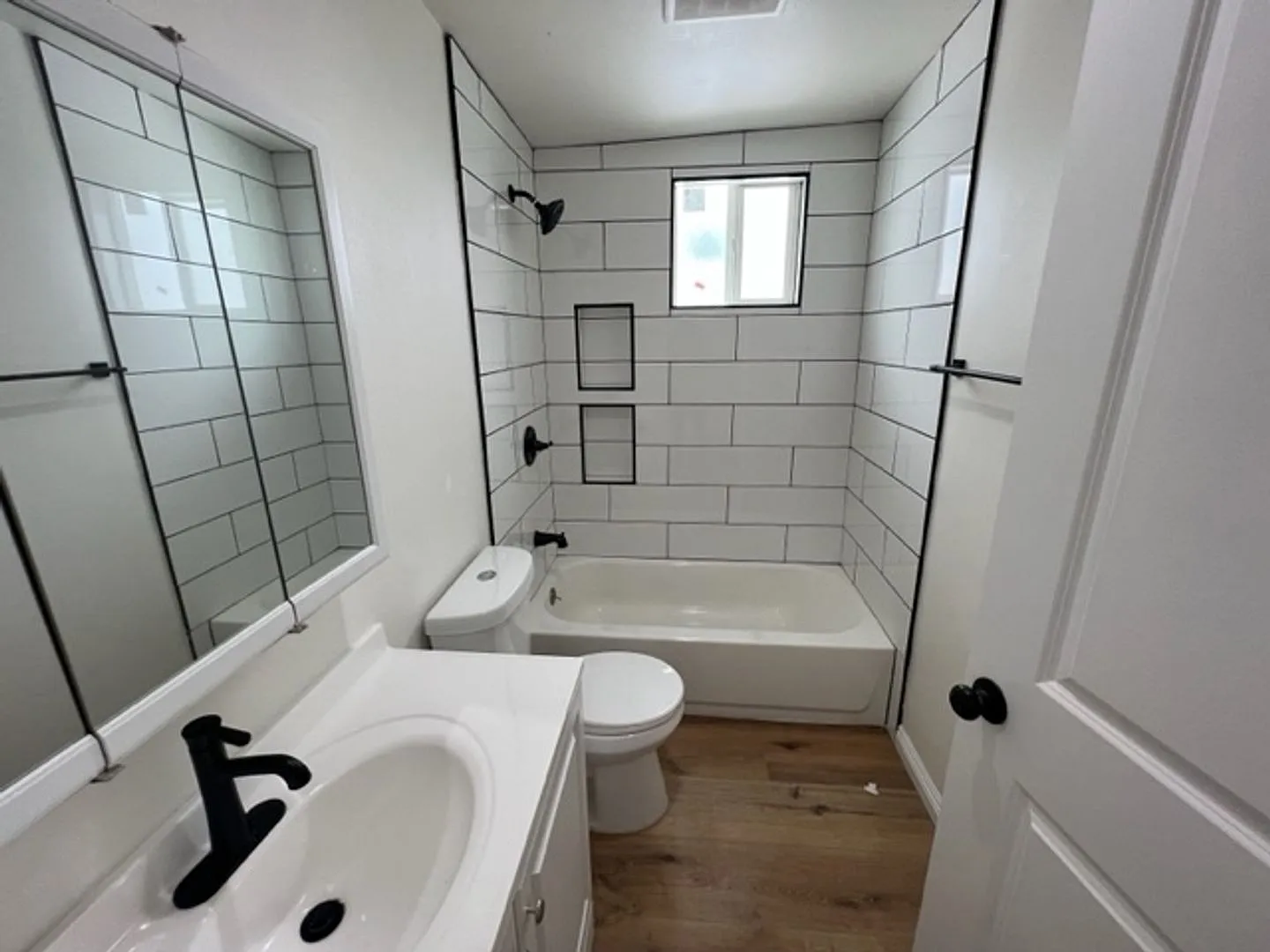 204 N Maple Ave — Photo 3