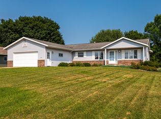 2608 Lakeshore DRIVE, La Crosse, WI 54603