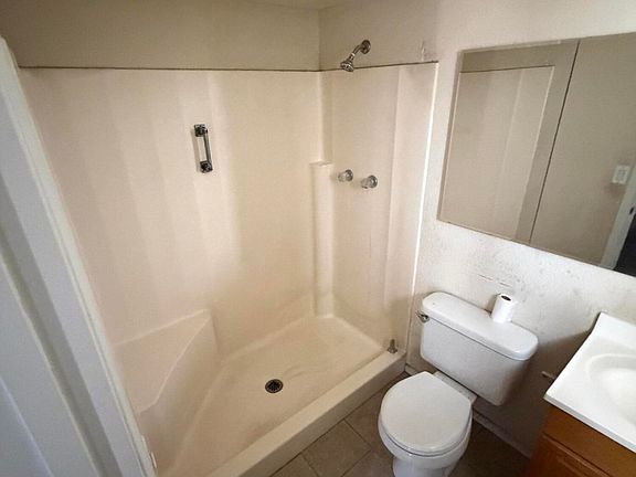 5th image of 2474 E JOHN CABOT Road