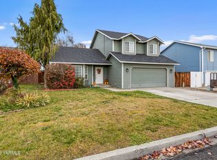 6409 Terry Ave, Yakima, WA 98908