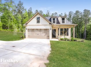 209 Grove Pointe Dr, Locust Grove, GA 30248