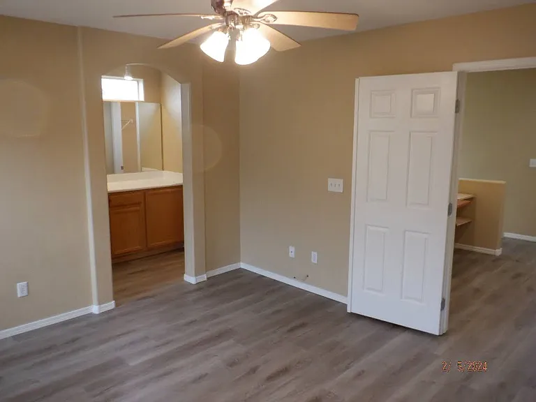7920 Windhamridge Dr — Photo 7