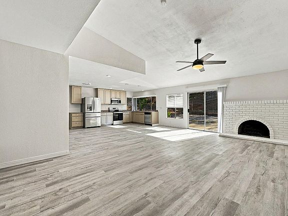 4th image of 123 Gregory Lane