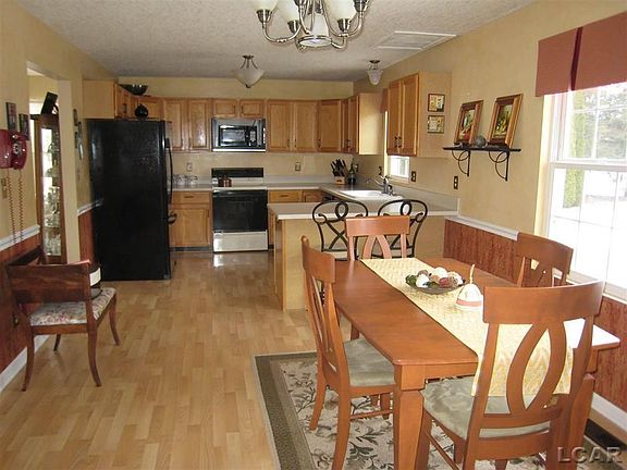 4th image of 2054 Conklin Dr