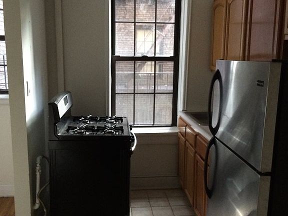 3rd image of 226 W 150th St APT 2F