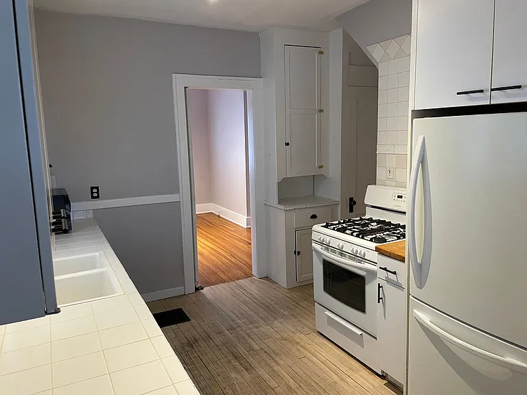 9 Union Ave NE — Photo 7