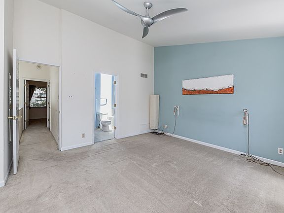 3rd image of 4367 Maryland Ave #B5