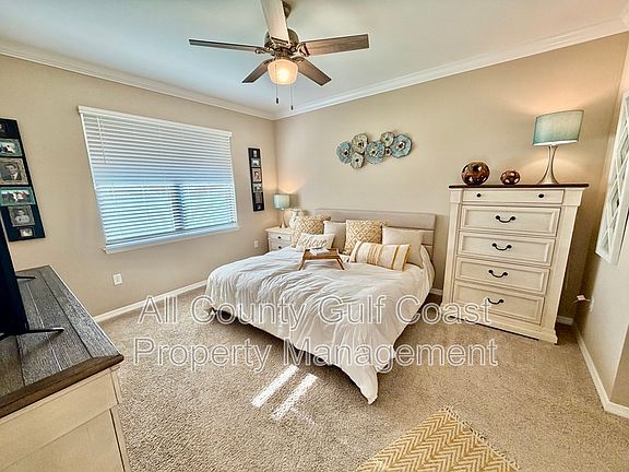 5th image of 20875 Fetterbush Pl