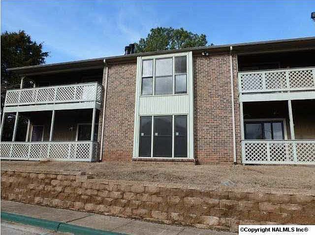 1st image of 5072 Seven Pine Cir NW