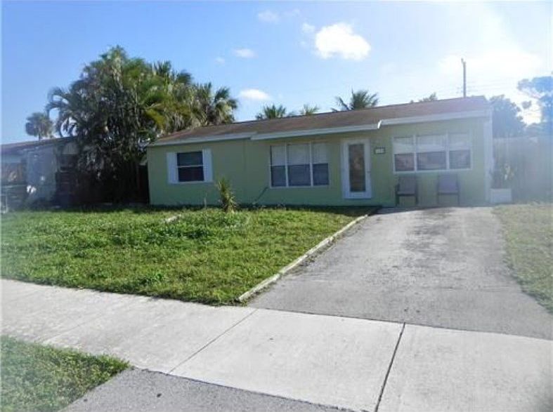 1st image of 6250 SW 18th Ct
