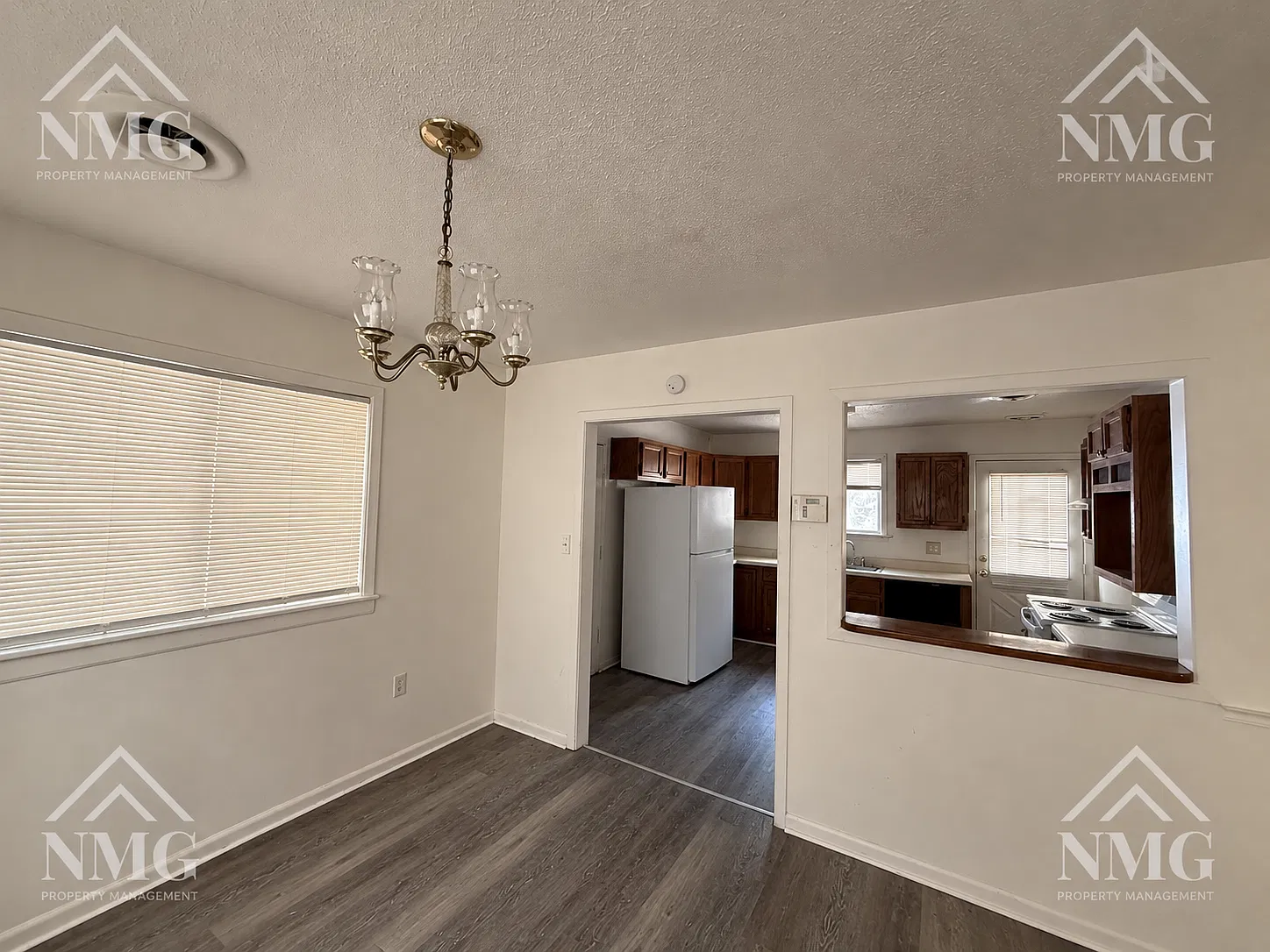 3104 Meadow Forest Drive - 1 — Photo 3