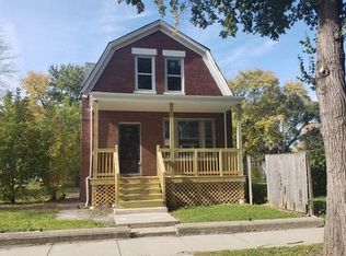 902 N Trumbull Ave, Chicago, IL 60651