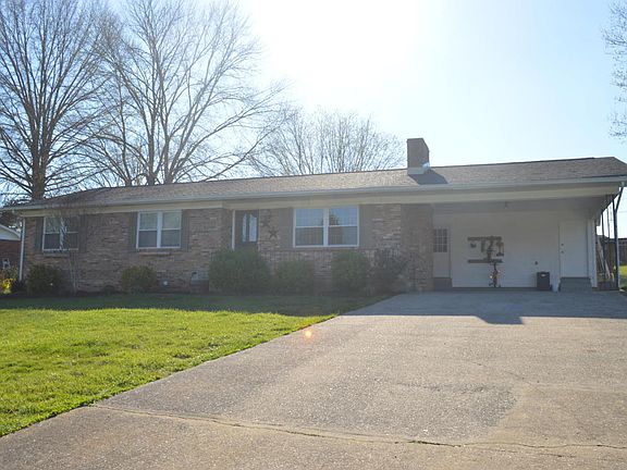4th image of 7105 Castalie Ln