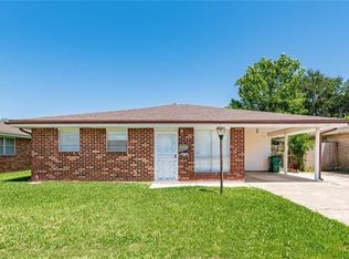 1621 Maplewood Dr, Harvey, LA 70058