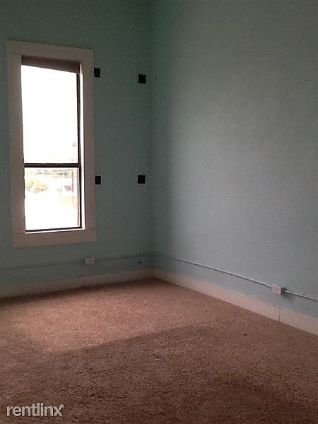 1st image of 118 W Oak St Ste B
