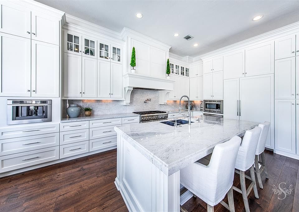 1st image of 4822 Hollowvine Ln