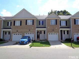 60 Hill Shore Ln, Clayton, NC 27527