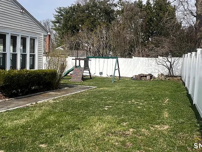 45 Sound Beach Ave — Photo 3