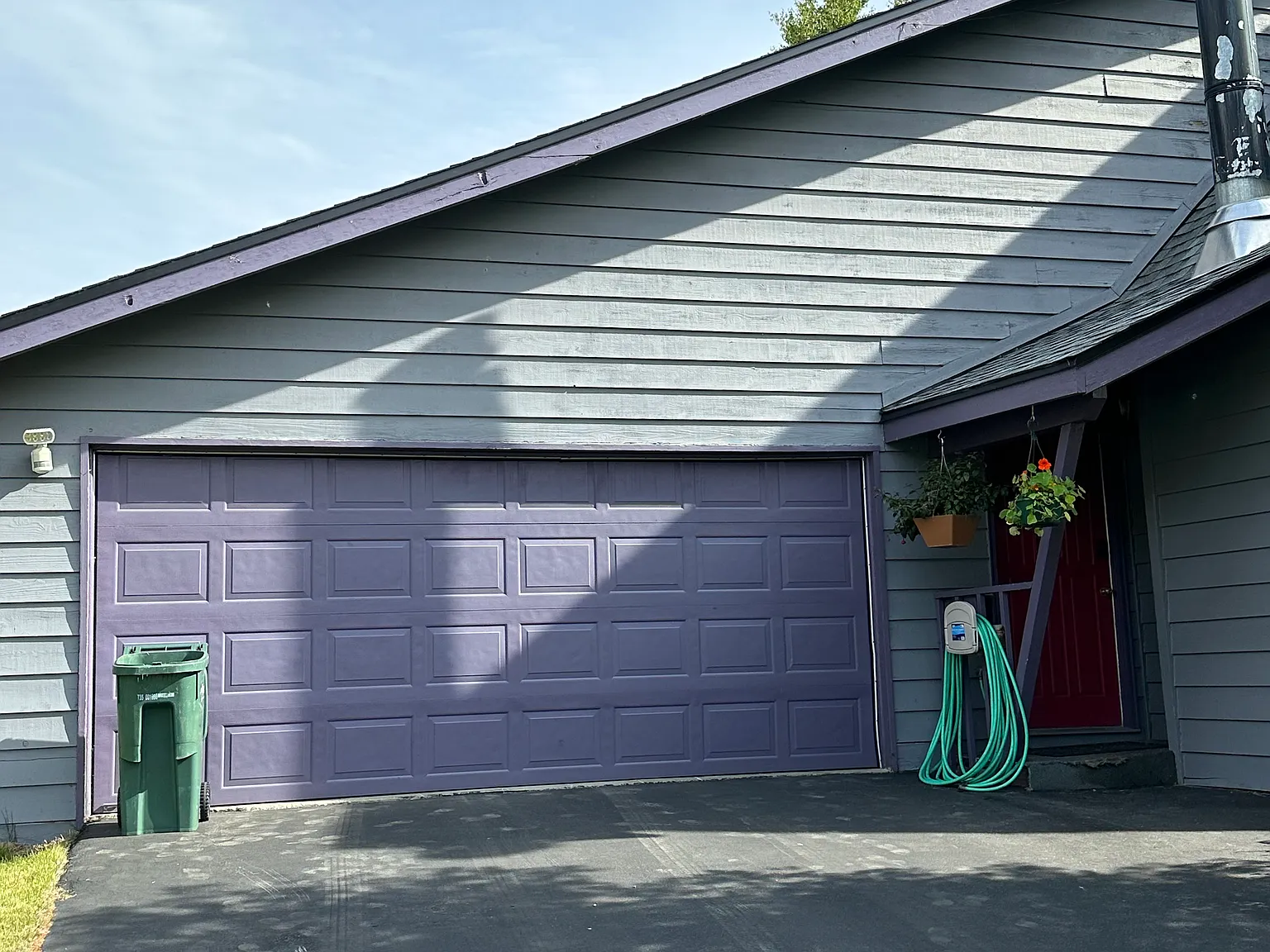 2750 Kingfisher Dr — Photo 2