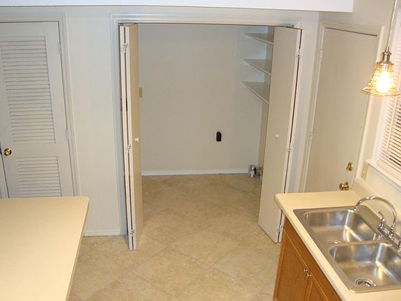 3rd image of 7320 Weston Way