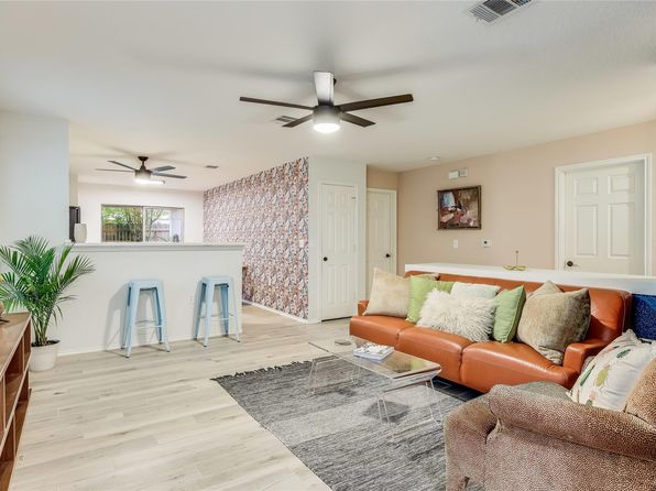 5301 Apple Orchard Ln