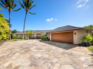 625 Hakaka Pl, Honolulu, HI 96816