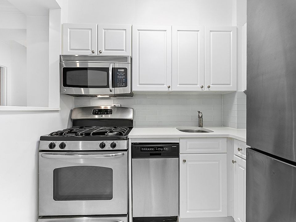 1st image of 301 E 66th St APT 7N