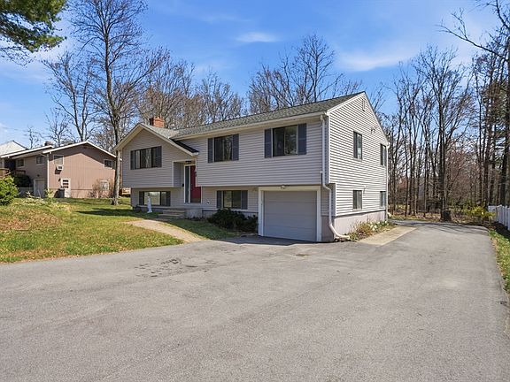 2nd image of 69 Lake St