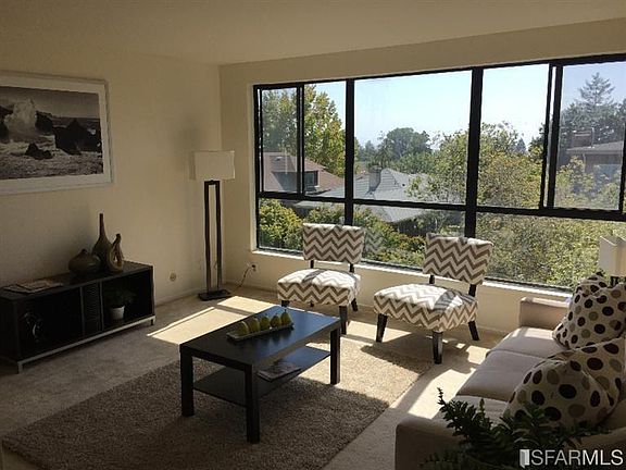 Living Room Facing Backyard