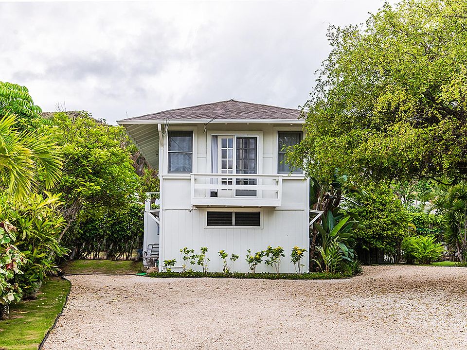 1st image of 979 Mokulua Dr #B