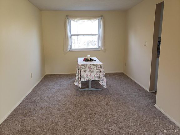 3rd image of 5716 Cedaridge Dr