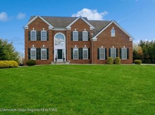 24 Nicole Ct, Freehold, NJ 07728