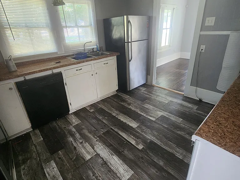 236 Blanchard St — Photo 9