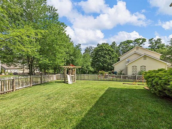 4th image of 17215 Le Foret Ct