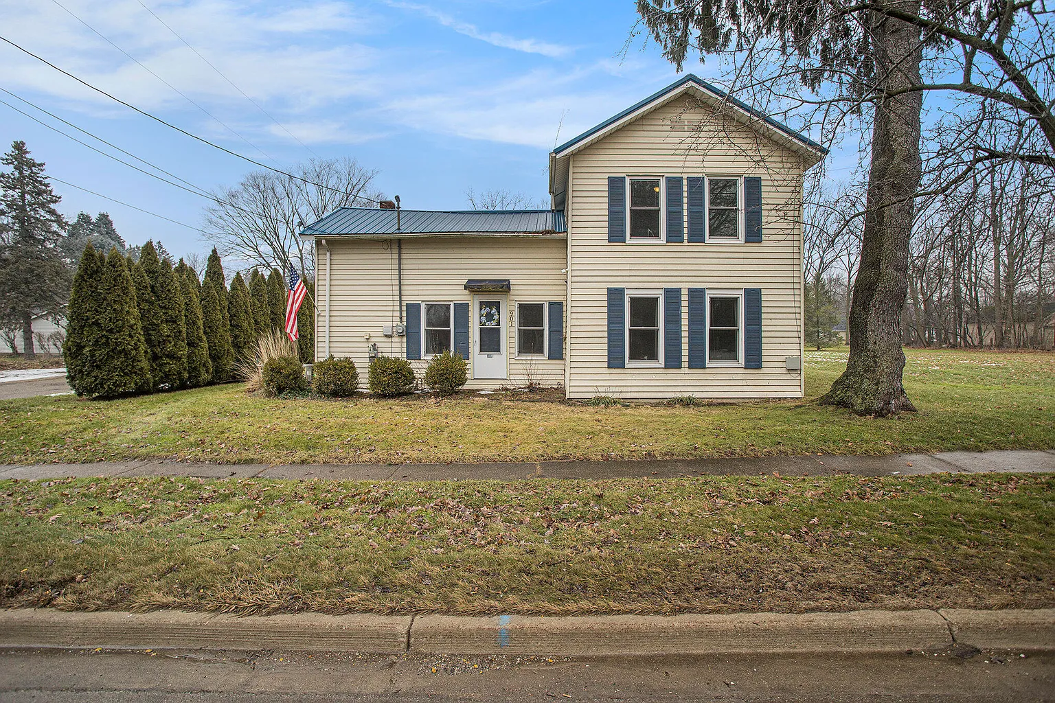 901 S Kalamazoo Ave photo 1