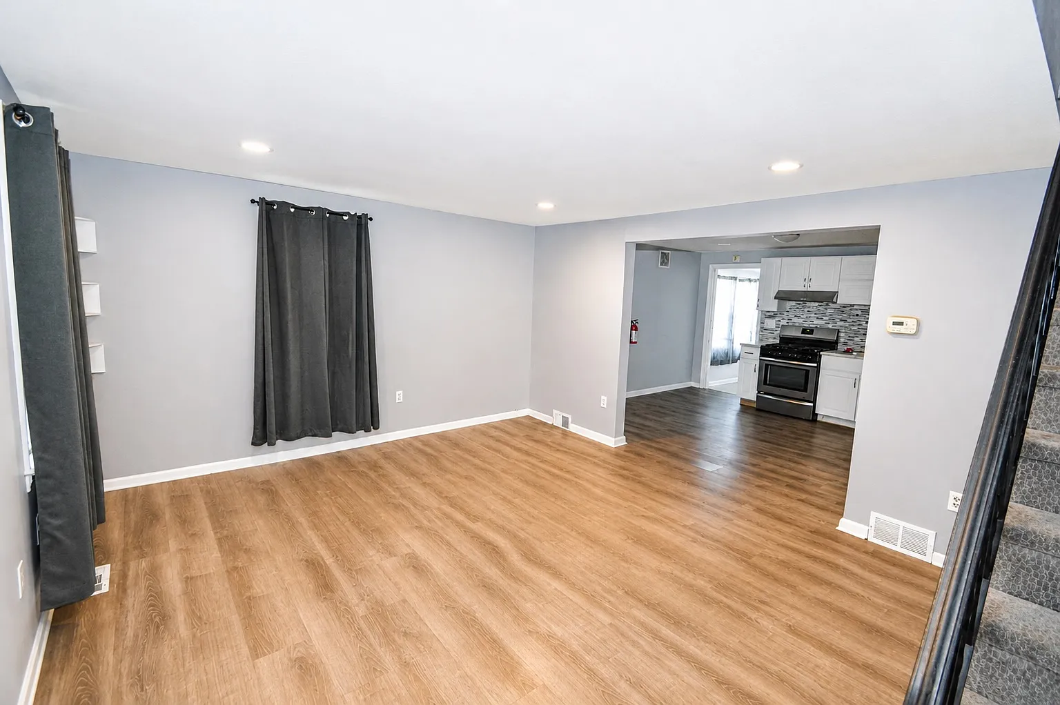 4 bed, 1632 sqft, $2,575 — Photo 3