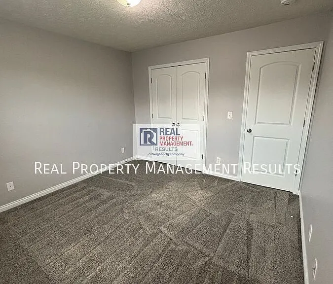 4789 Imperial Dr — Photo 15