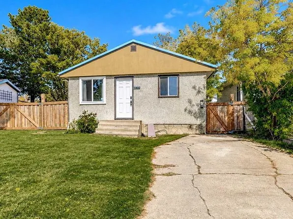 9320 S 106th Ave, Grande Prairie, AB T8V 1H7