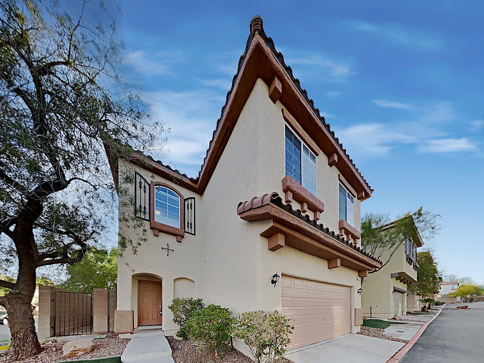 1st image of 8921 Brentwood Grove Ct