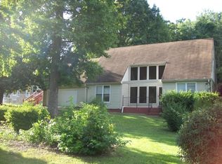 6812 Oakland Dr, Douglasville, GA 30135