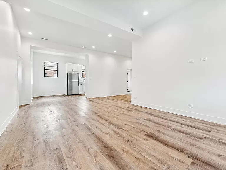 2203 N Hamilton Ave #305 — Photo 7