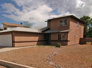 9364 N Hampshire Dr, Tucson, AZ 85742