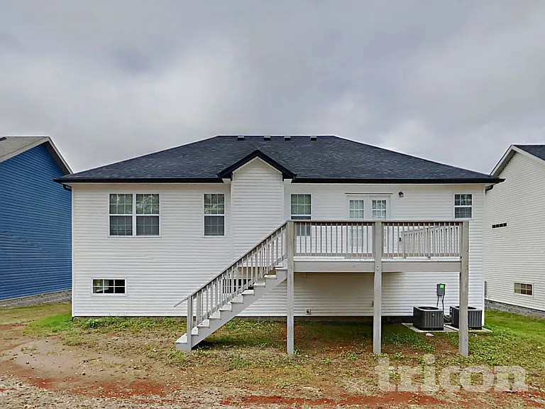 1063 Spicer Dr — Photo 16