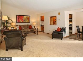 8631 134th St W, Apple Valley, MN 55124