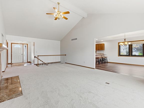 4th image of 10624 Springtide Way