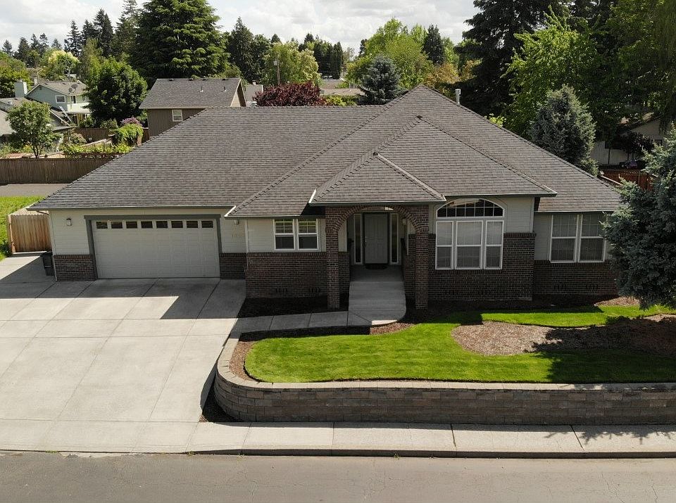 1st image of 1305 NW 54th Way